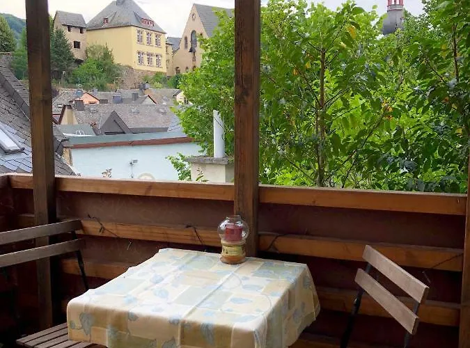 Zum Froehlichen Weinberg 3* Кохем